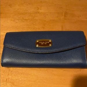 BNWT Michael Kors Navy leather wallet